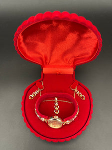 Joyas Exclusivas en una Concha de Lujo