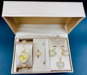"Tesoro Dorado: Brilla con Elegancia y Exclusividad"